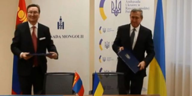 Монгол-Украйн улсын иргэд харилцан визгүй зорчих эрхтэй боллоо