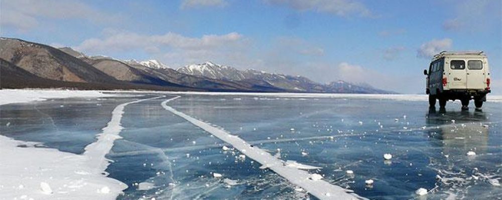 Хөвсгөл аймгийн Ханхын чиглэлд явсан фургон МӨСӨНД ЦӨМӨРЧЭЭ