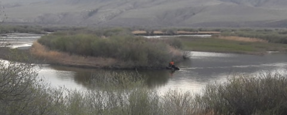 СЭЛЭНГЭ: Загас барихаар яваад Орхон гол осолджээ